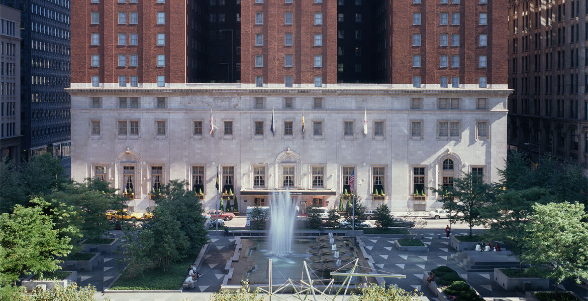 Hotel Exterior, Omni Pittsburgh, Pennsylvania