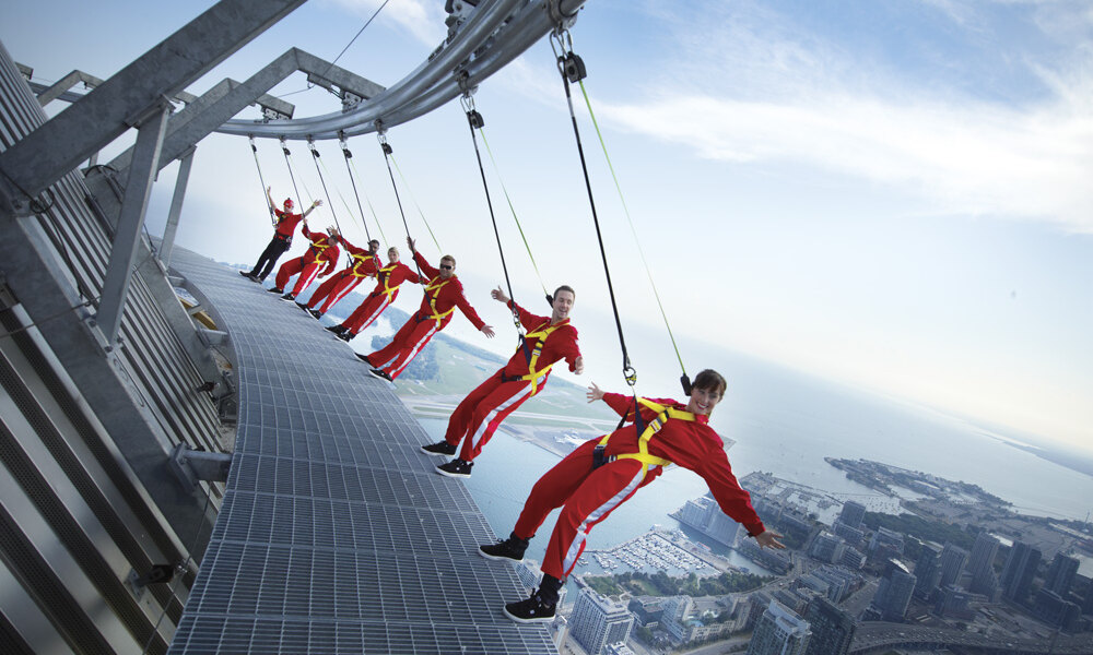 Edgewalk CN Tower - Holidays to Ontario