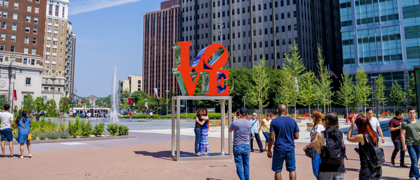 Love Park, Philadelphia, Holidays to Pennsylvania