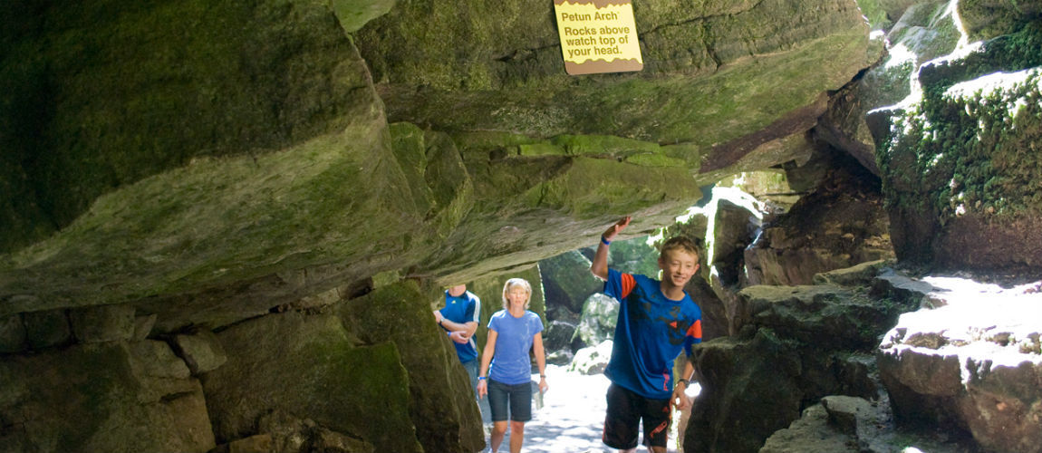 Ontario’s Niagara Escarpment & Suspension Bridge, Ontario Holiday