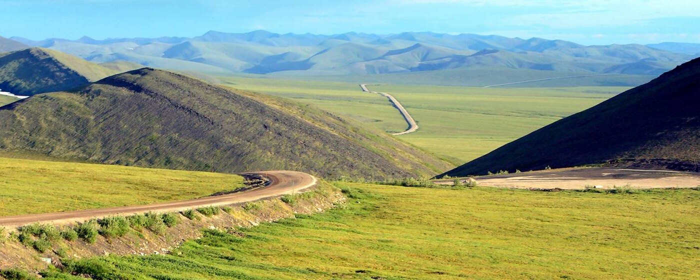 Eagle Plains - Yukon Arctic Explorer - Holidays to Yukon