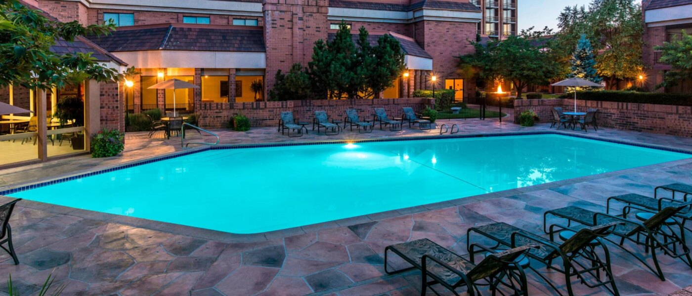 Outdoor Pool - Sheraton Salt Lake City - Holidays to Utah