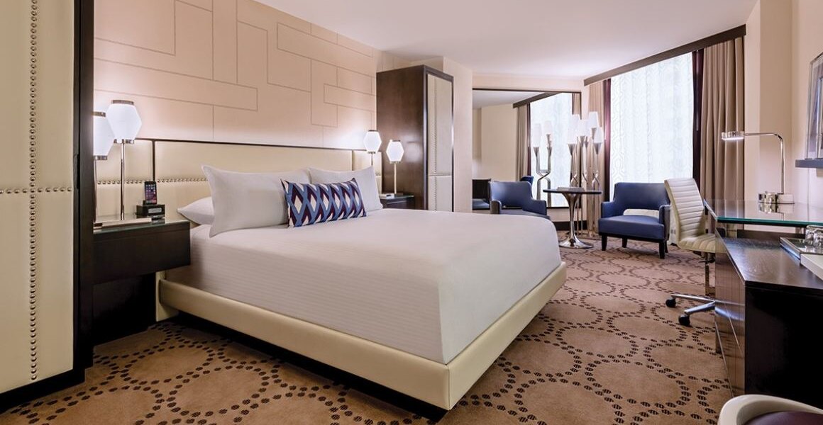 King Deluxe Room - Harrahs - Holidays to Las Vegas