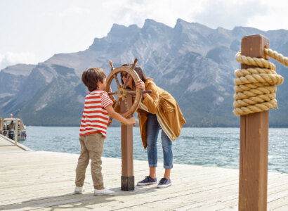 Explore Banff with Gondola & Lake Minnewanka Cruise, from Calgary