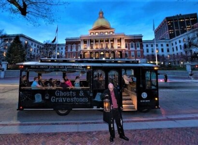 Ghosts and Gravestones Trolley Tour from Boston