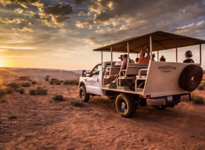 Secret Antelope Canyon & Horseshoe Bend Tour from Lake Powell