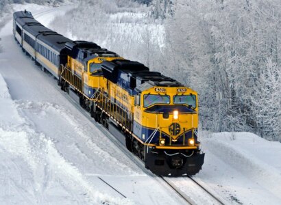 Alaska Aurora Train & Winter Delights